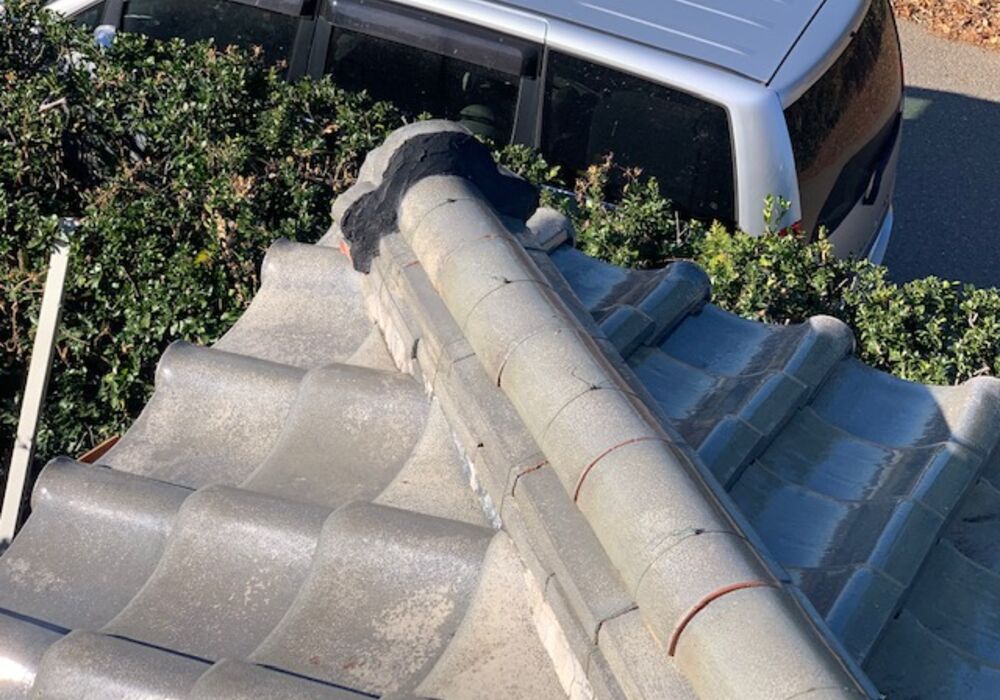 鬼瓦漆喰作業